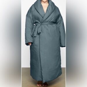Skims duvet robe kyanite XS NWT